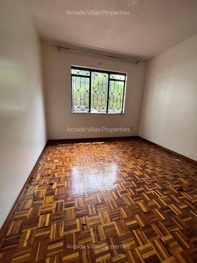 3 Bed Apartment with Swimming Pool in Kileleshwa - 8