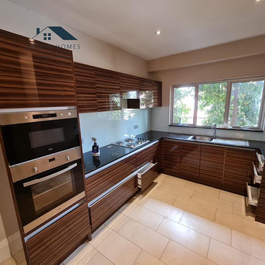 3 Bed Apartment with En Suite at Westlands - 6