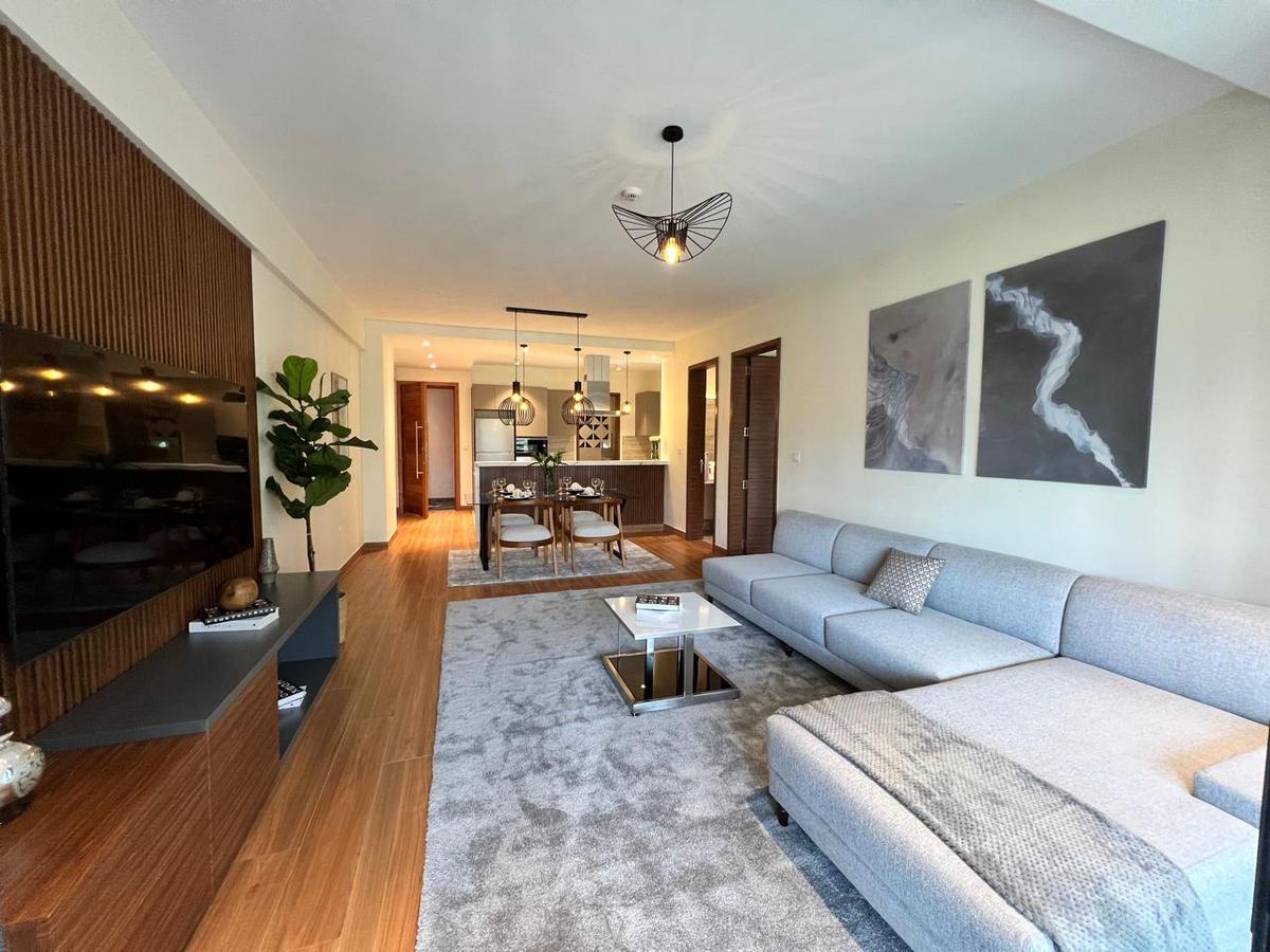 2 Bed Apartment with Swimming Pool in Riverside - 6