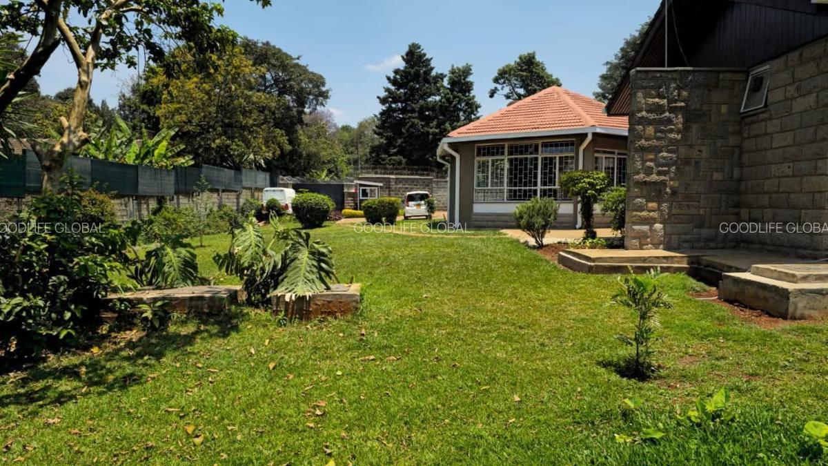 4 Bed House with En Suite at Loresho - 20