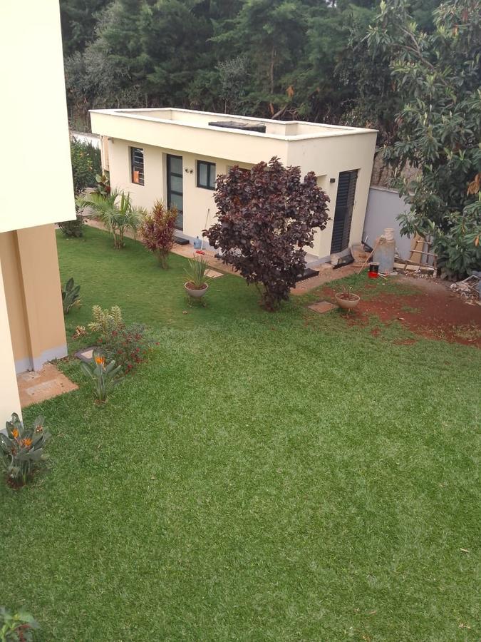 5 Bed House with En Suite in Runda - 15