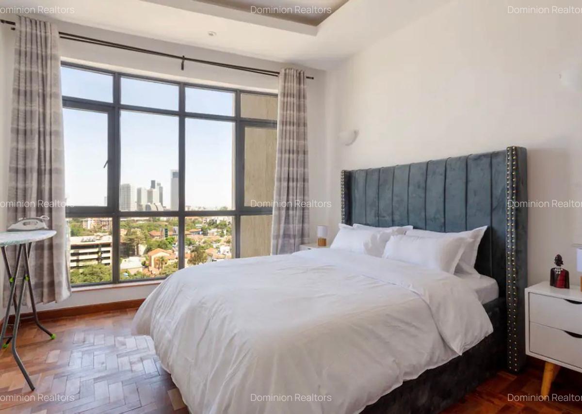 Serviced 2 Bed Apartment with En Suite at Lantana Road - 7