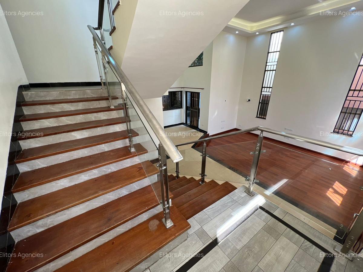 5 Bed Villa with En Suite at Chalbi Drive - 11