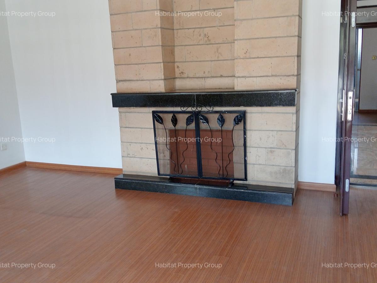 5 Bed Townhouse at Convent Road - 11