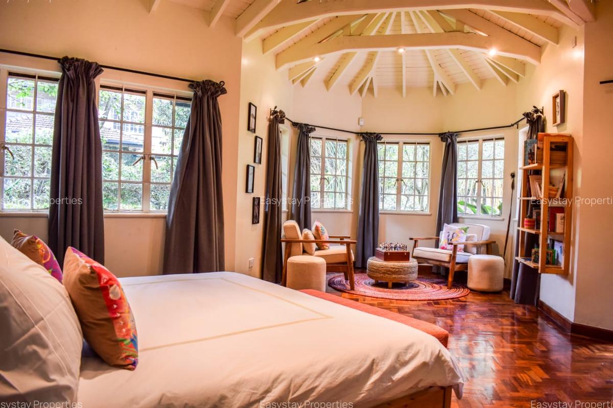 2 Bed House with En Suite in Kyuna - 1