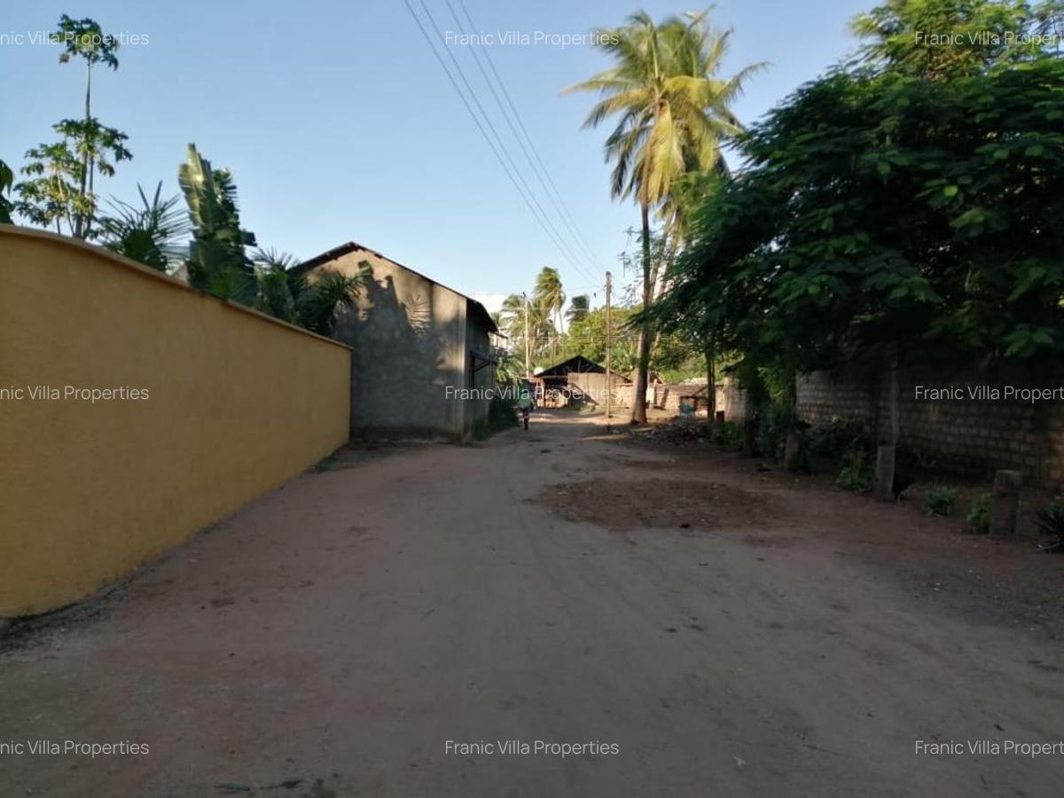 2 Bed House with Staff Quarters in Watamu - 13