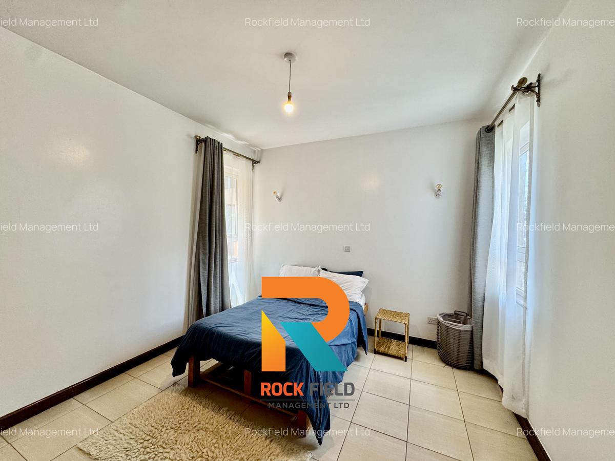 Furnished 2 Bed Apartment with En Suite in Brookside - 13