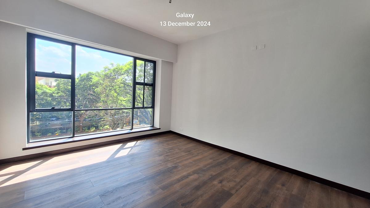 4 Bed Apartment with En Suite at General Mathenge - 7