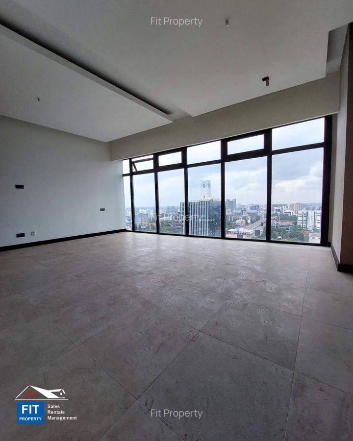 3 Bed Apartment with En Suite in Westlands Area - 15