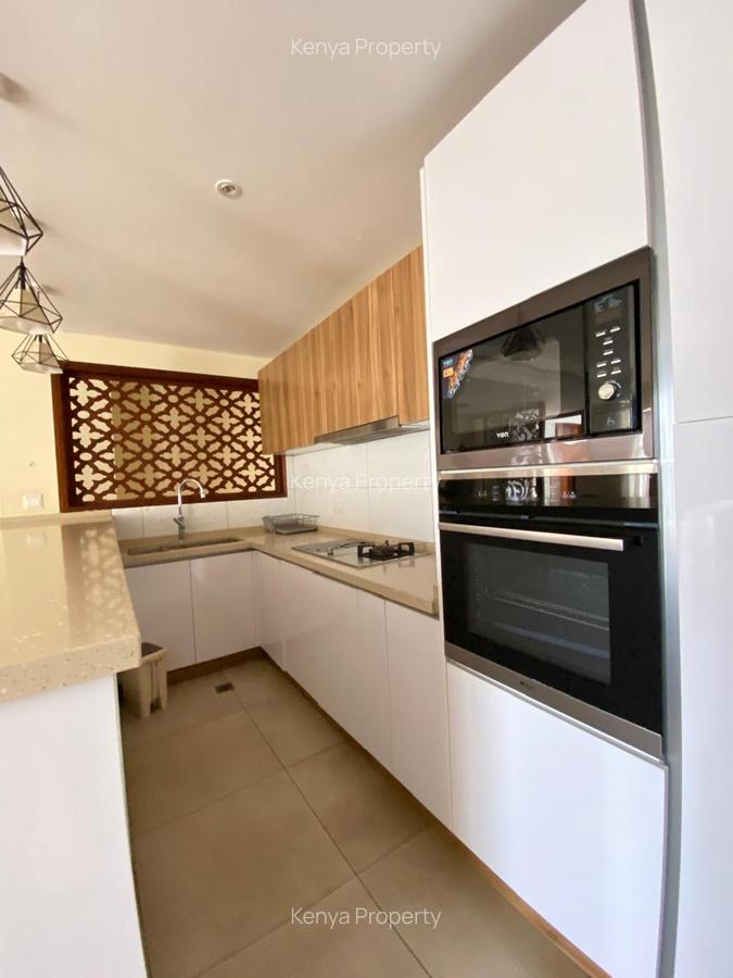 Serviced 1 Bed Apartment with En Suite at Chaka Road - 7