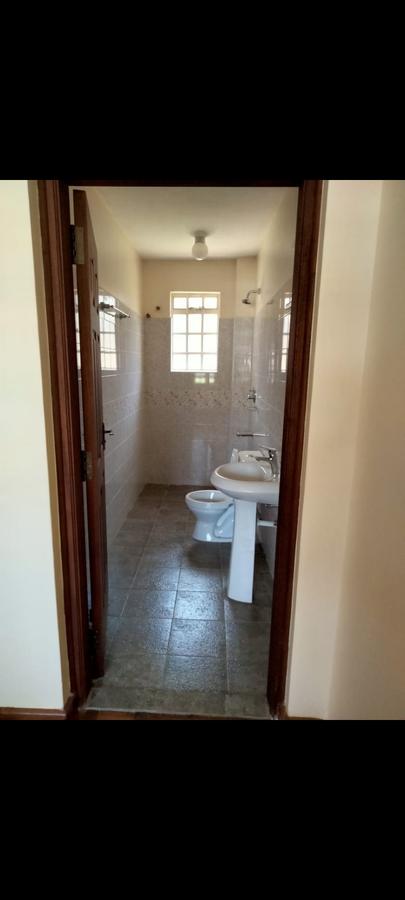 4 Bed Townhouse with En Suite at Off Haile Selassie Road - 3