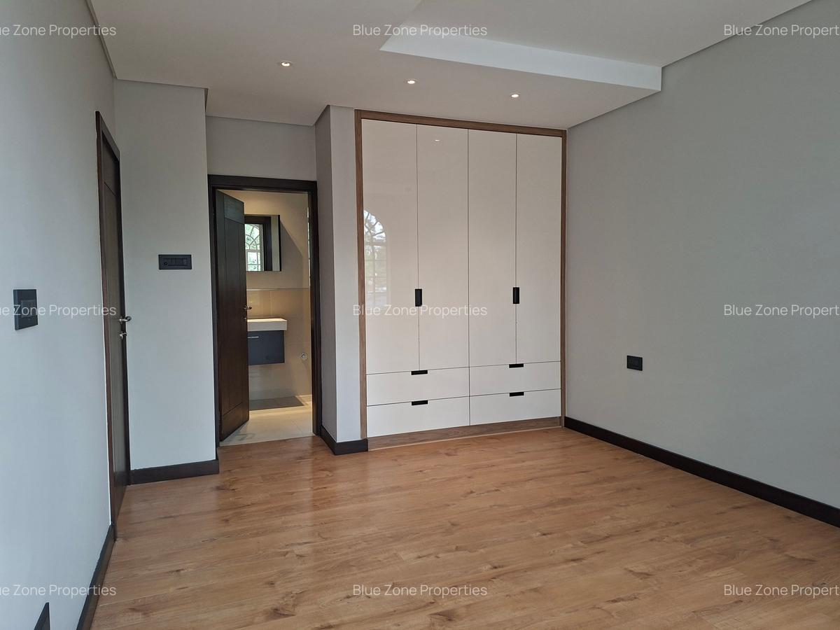 5 Bed House with En Suite at Off Runda Grove - 20