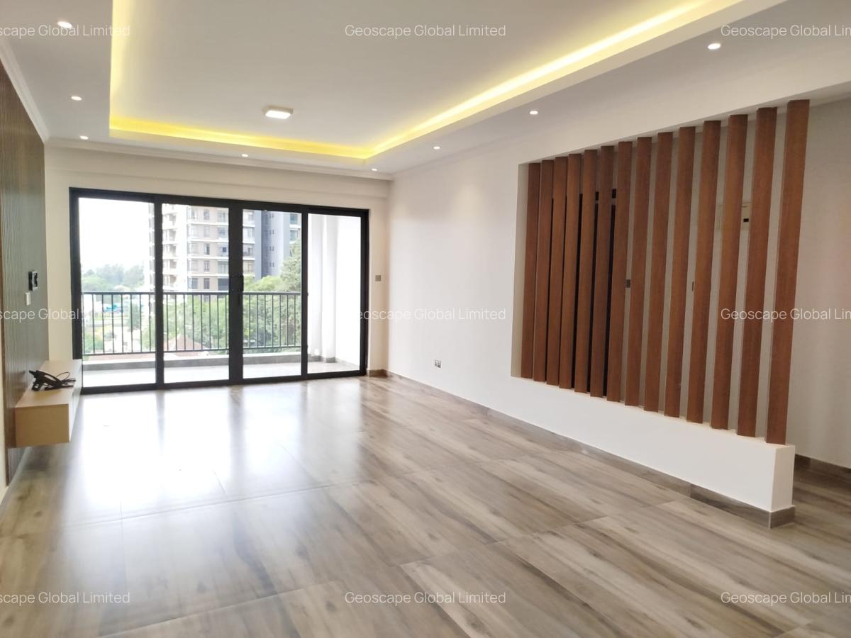 2 Bed Apartment with En Suite in Brookside - 3