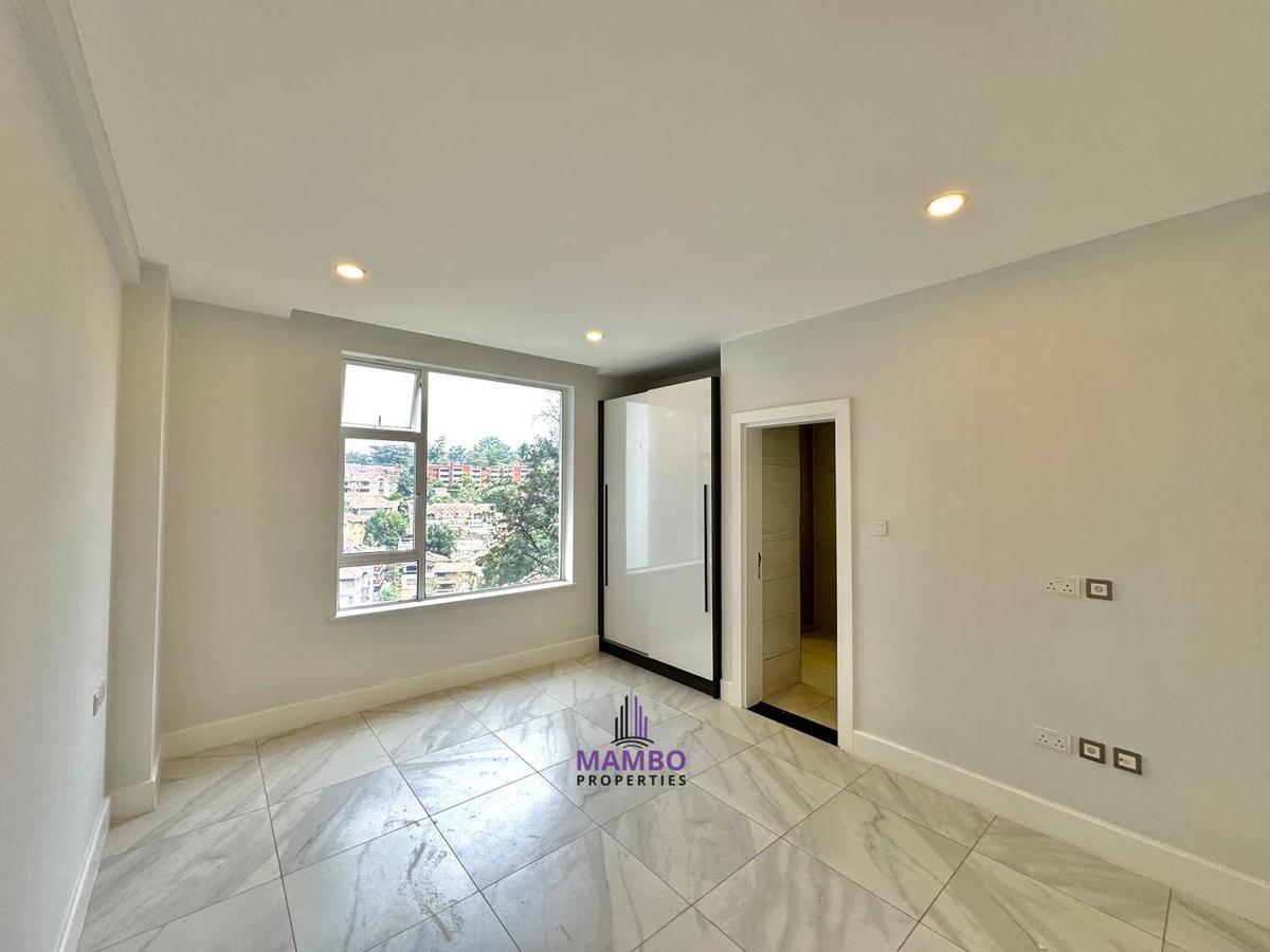 2 Bed Apartment with En Suite at Rhapta Rd - 17