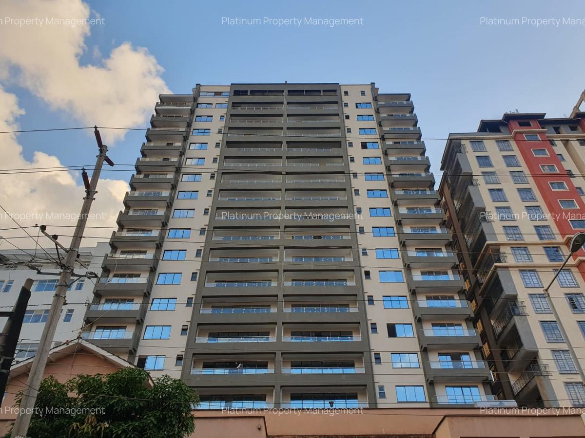 4 Bed Apartment with En Suite in Parklands - 20