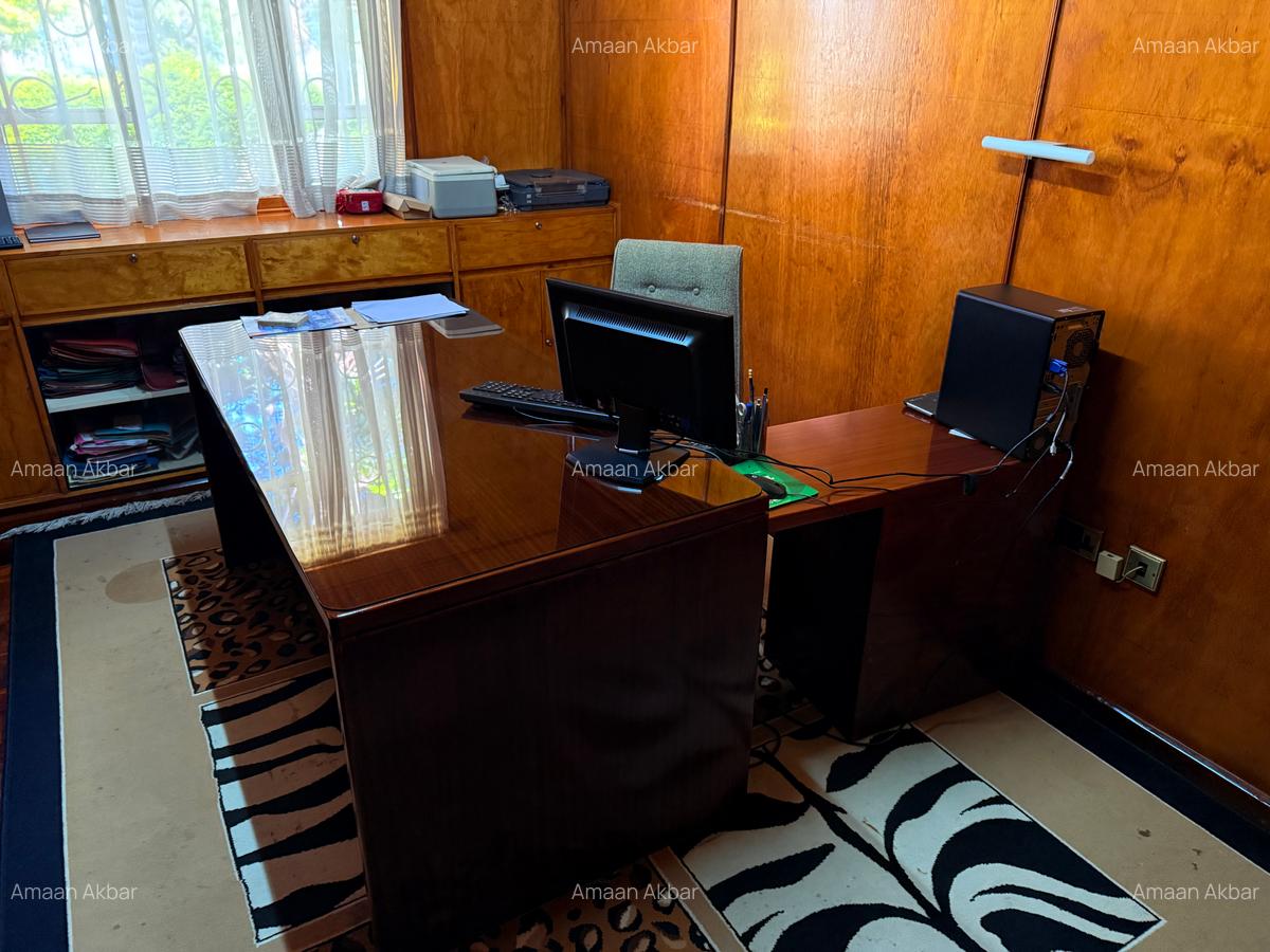 4 Bed House with En Suite at Lakeview Estate - 9