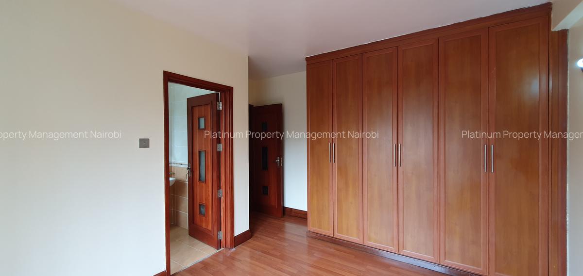3 Bed Apartment with En Suite in Westlands Area - 14