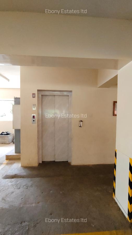 4 Bed Apartment with En Suite at Riverside Drive - 4