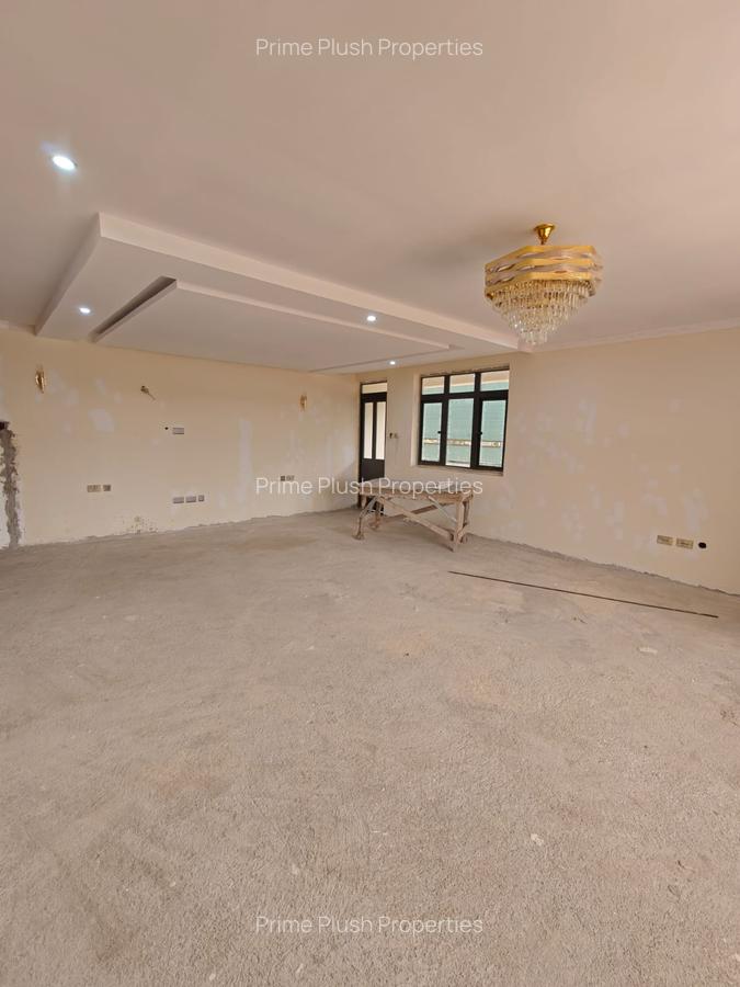 10 Bed House with En Suite in Karen - 11