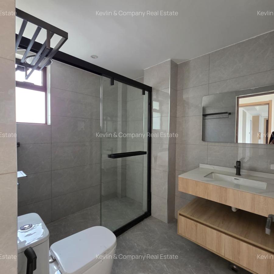 2 Bed Apartment with Swimming Pool in Riverside - 7