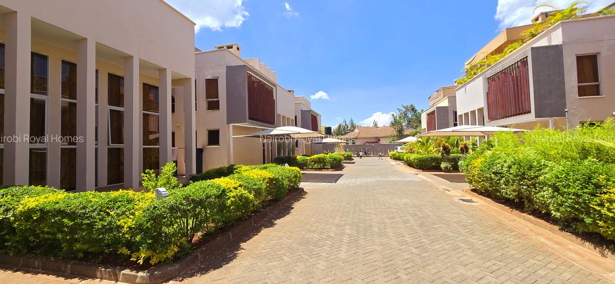 5 Bed Townhouse with En Suite at Muthangari Road - 4
