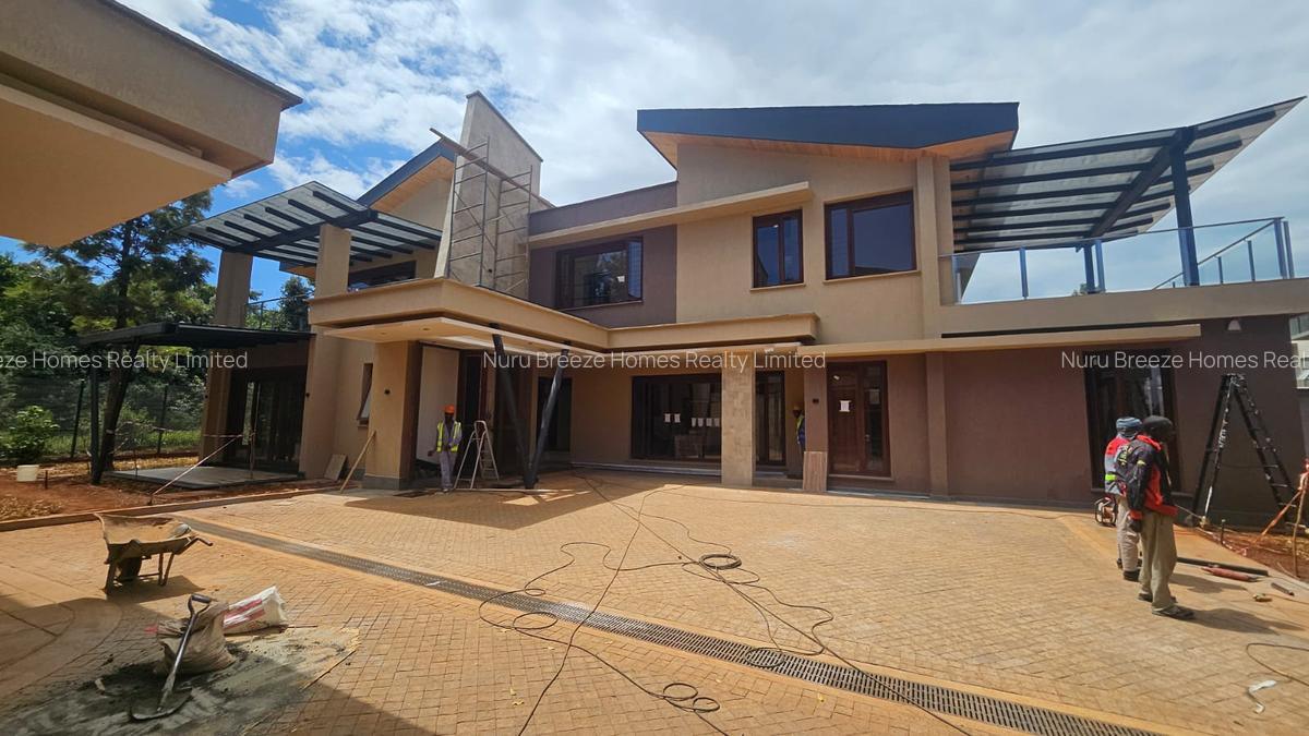 5 Bed Townhouse with En Suite in Runda - 8