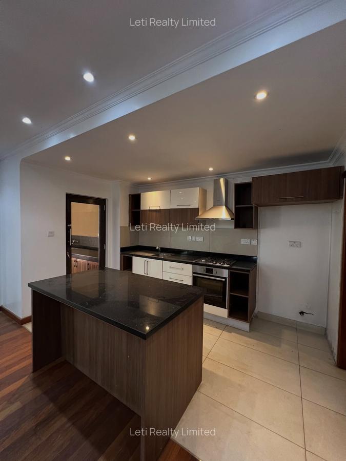 4 Bed Townhouse with En Suite in Kileleshwa - 7