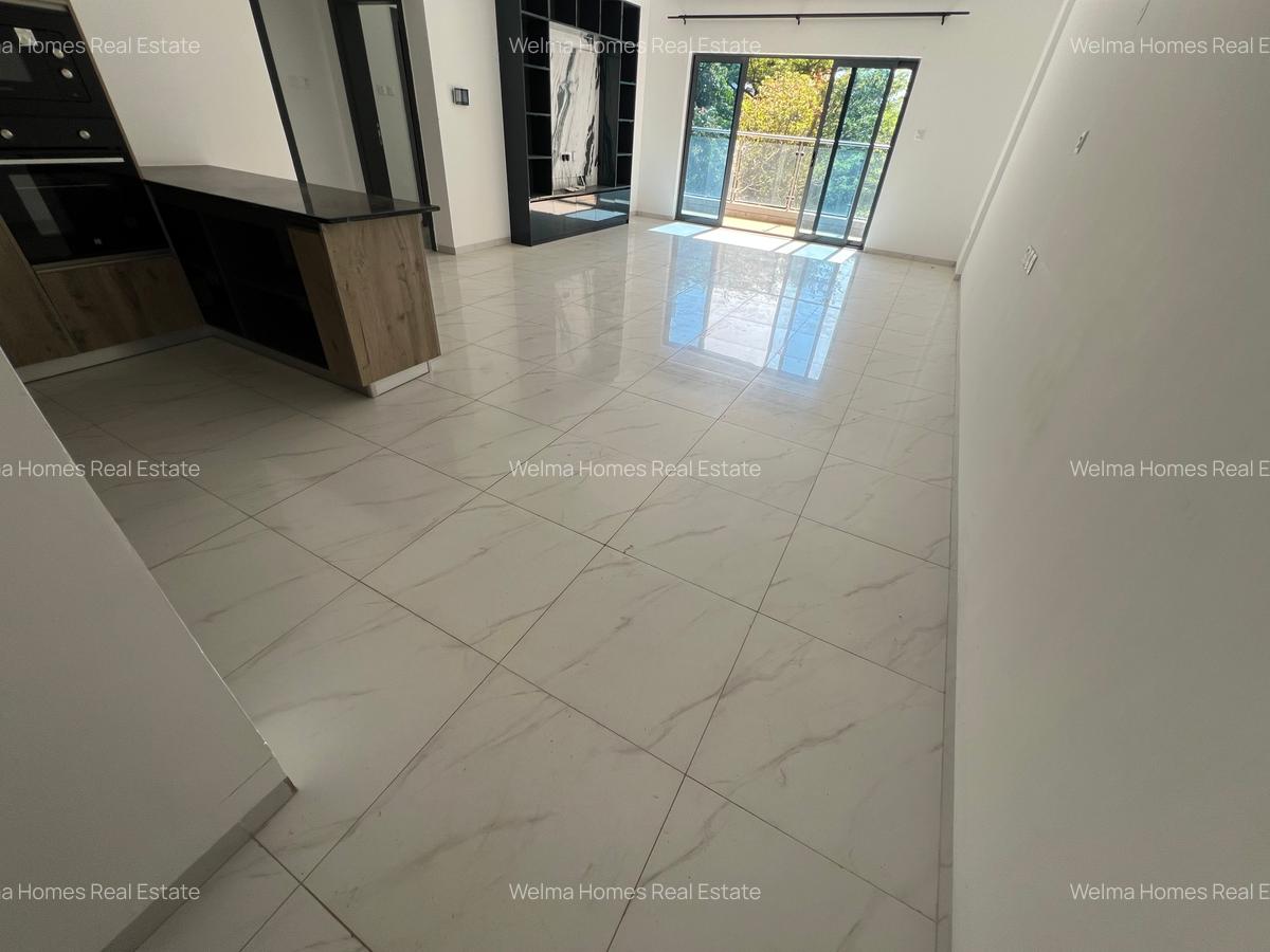 2 Bed Apartment with En Suite in Lavington - 2