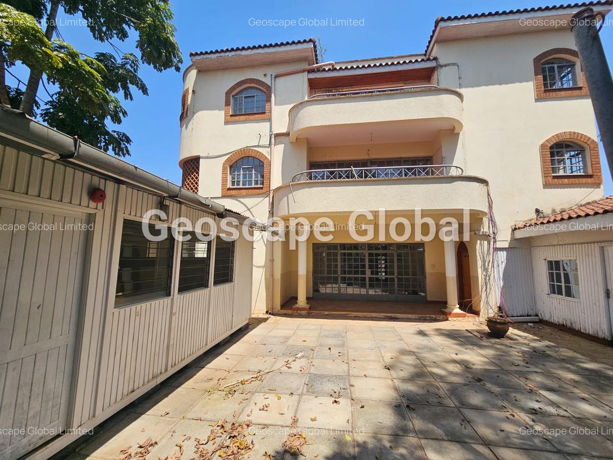 Commercial Property with Parking in Gigiri - 5