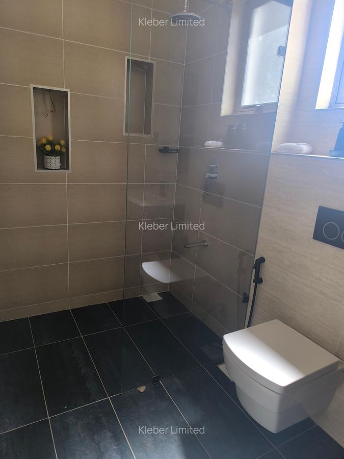 3 Bed Apartment with En Suite in Syokimau - 16
