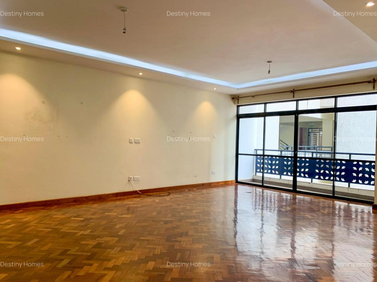 3 Bed Apartment with En Suite in Kilimani - 1