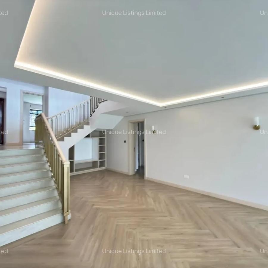 5 Bed Townhouse with En Suite in Lavington - 8