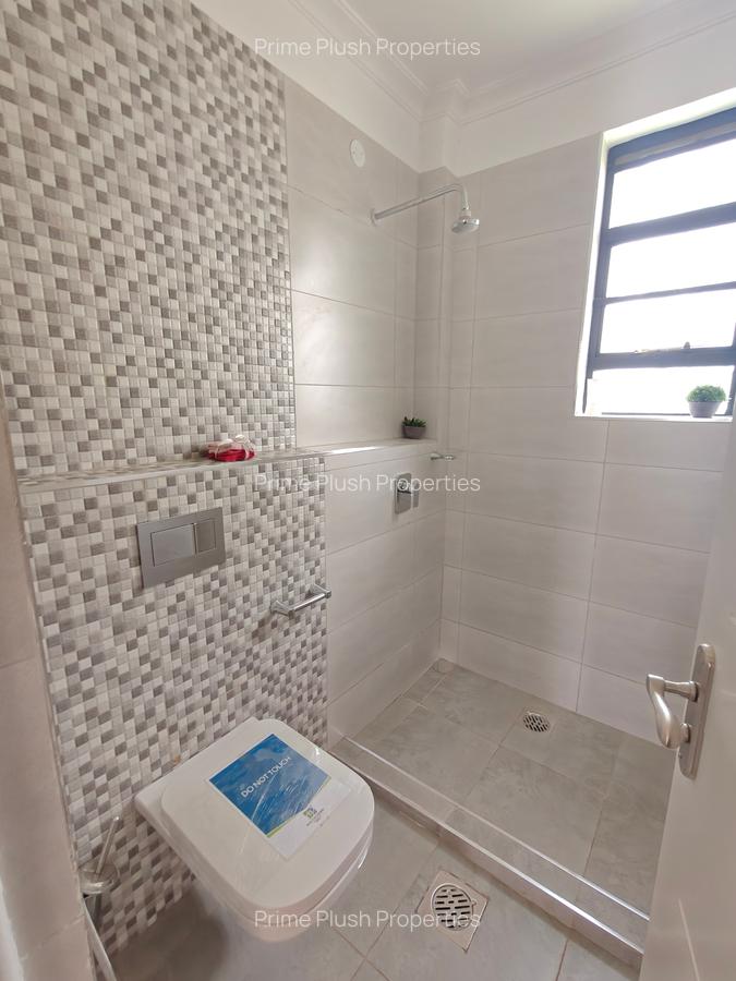 4 Bed House with En Suite in South C - 9