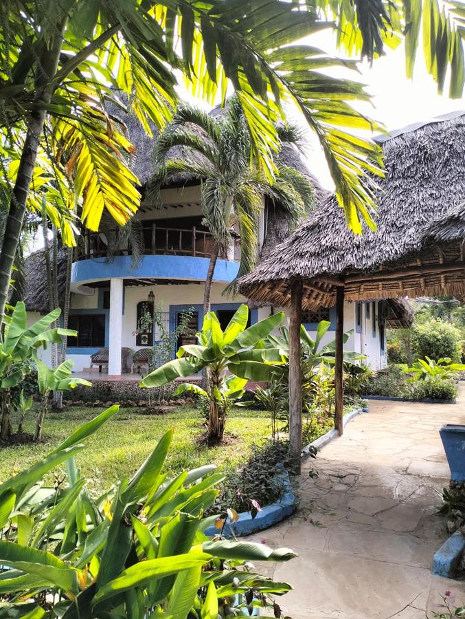 4 Bed Villa with En Suite at Diani Beach - 5