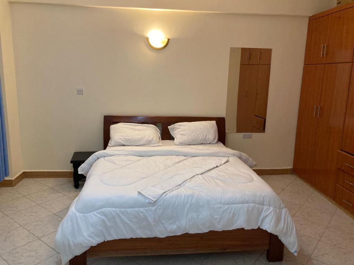 Serviced 2 Bed Apartment with En Suite at Kenyatta Highway - 7