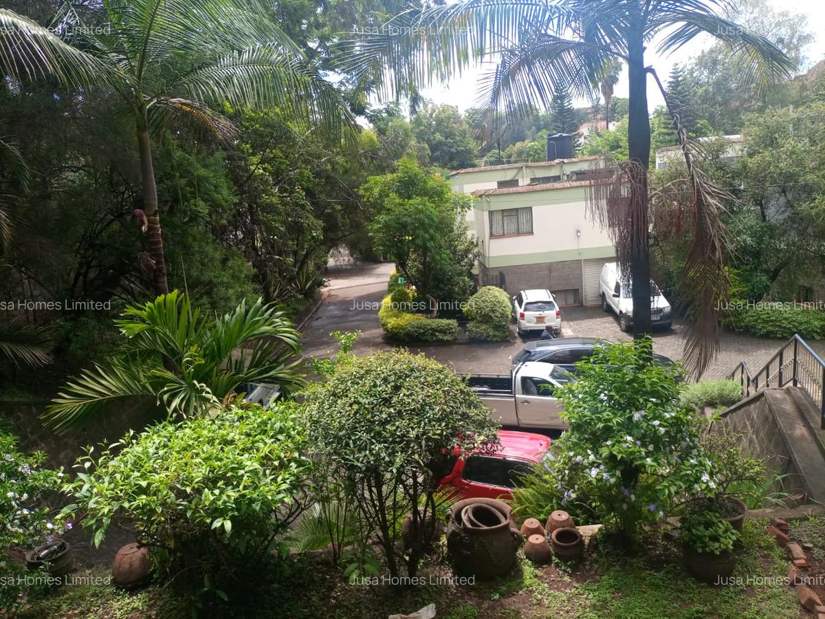 1 Bed House with En Suite at Kinga'Ara Road - 8