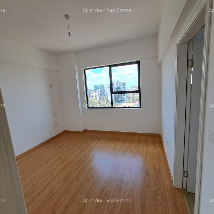 2 Bed Apartment with En Suite in Kilimani - 11