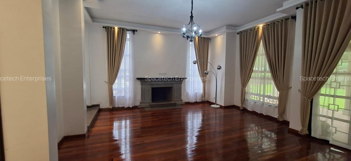 4 Bed Townhouse with En Suite in Karen - 2