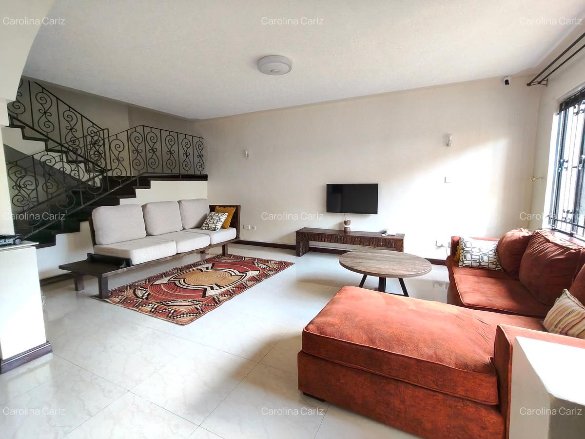 4 Bed Townhouse with En Suite at Brookside Drive - 14