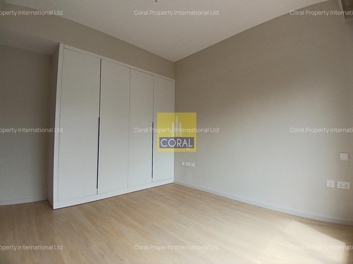 5 Bed House in Kyuna - 12