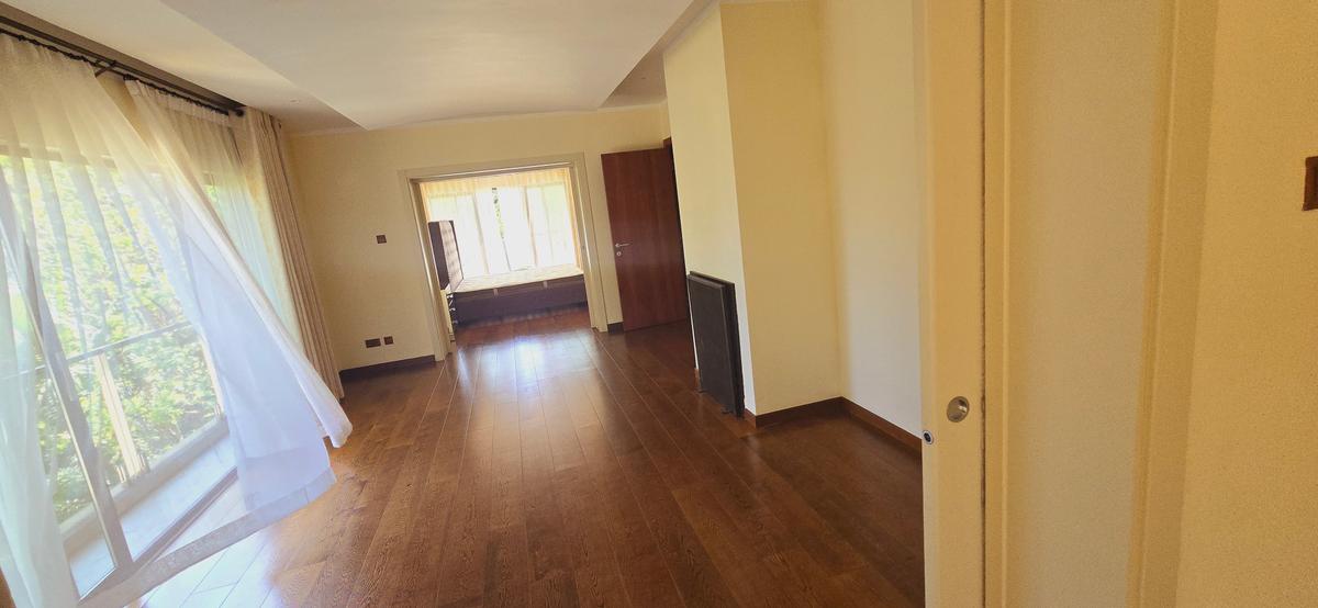 5 Bed Townhouse with En Suite at Convent Drive - 17