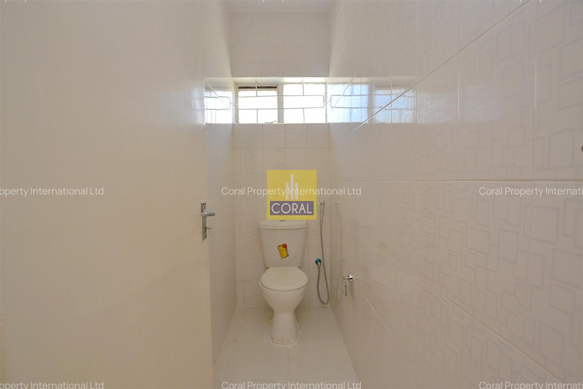 4 Bed Townhouse in Westlands Area - 12