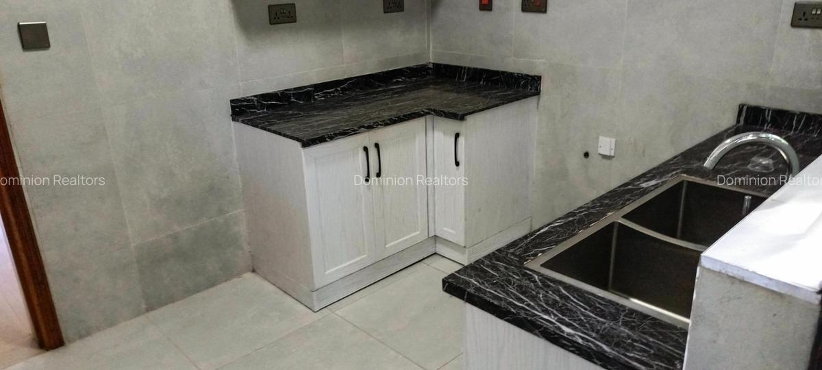 2 Bed Apartment with En Suite in Westlands Area - 9