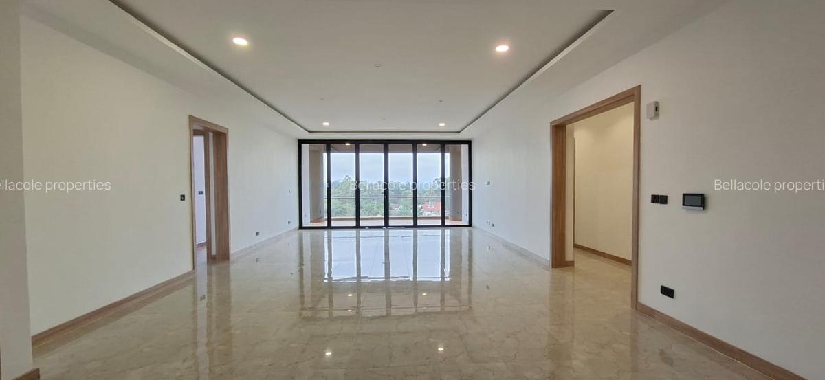 4 Bed Apartment with Swimming Pool in Spring Valley - 14