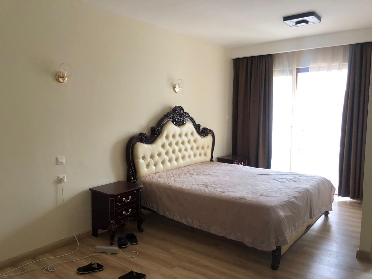 3 Bed Apartment with En Suite at Mandera Road - 4