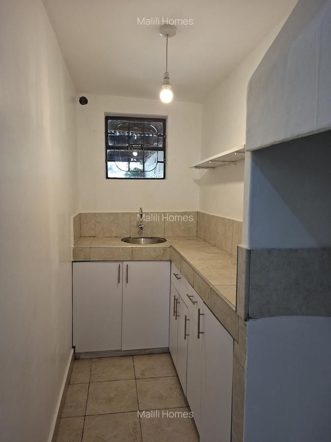 Bedsitter in Kileleshwa - 1