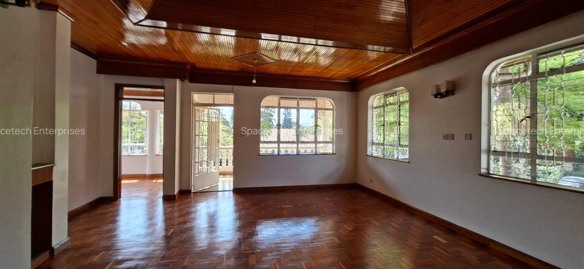 6 Bed House with En Suite in Runda - 17