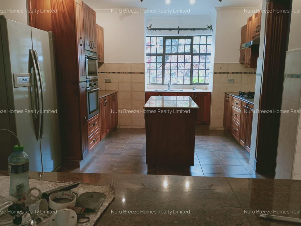 5 Bed Townhouse with En Suite in Westlands Area - 5