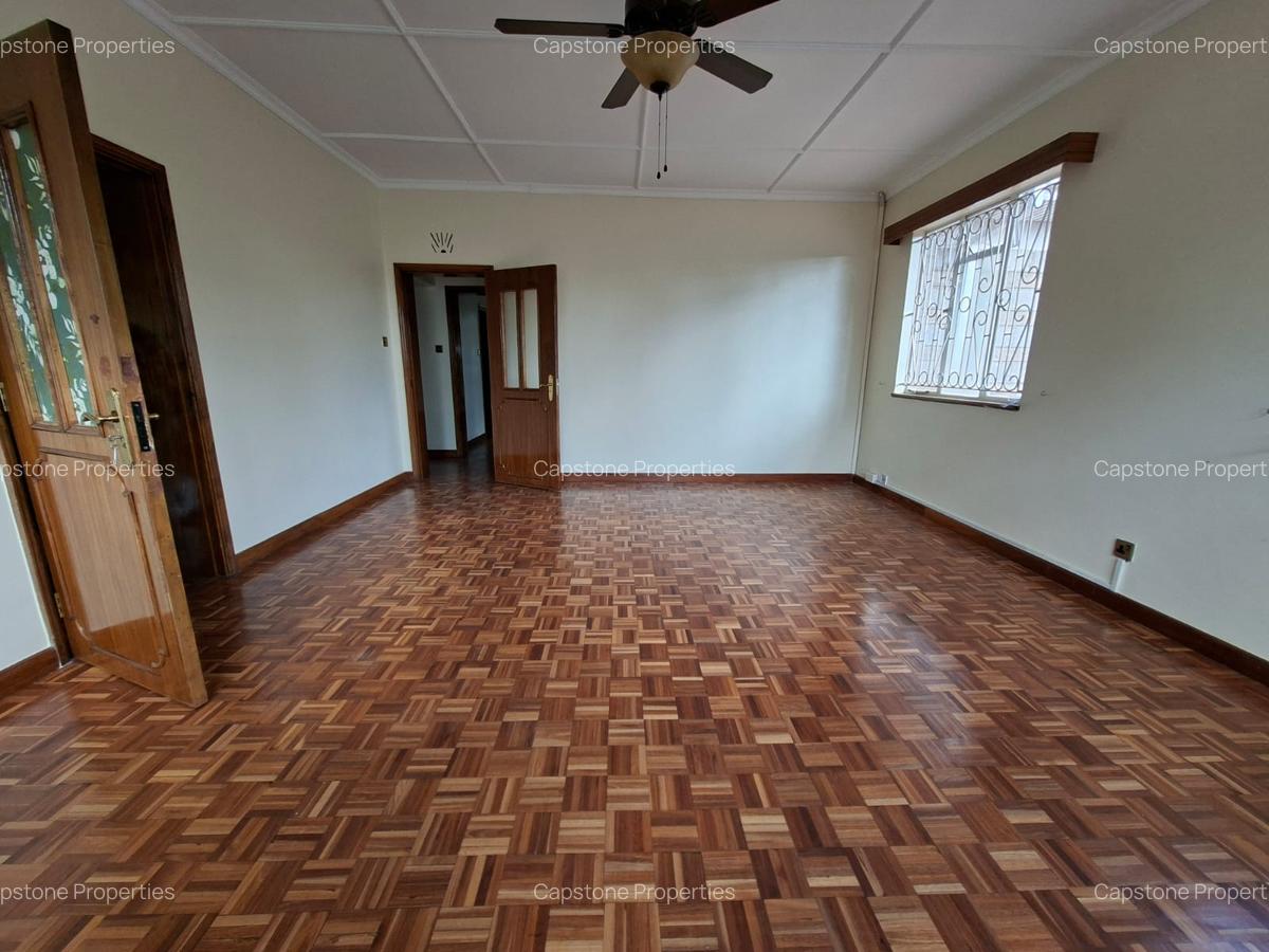 4 Bed House with En Suite in Gigiri - 8