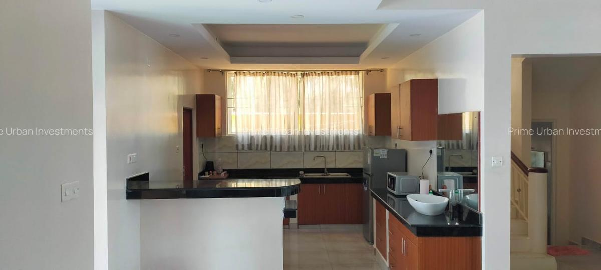 4 Bed Villa with En Suite in Kikambala - 12